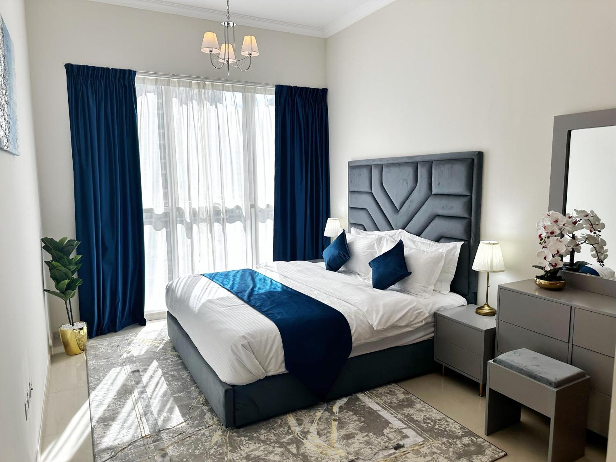 Dunya Tower Luxury And 2 Min Walk To Dubai Mall And Burj Khalifa In Heart Of Downtown Zewnętrze zdjęcie