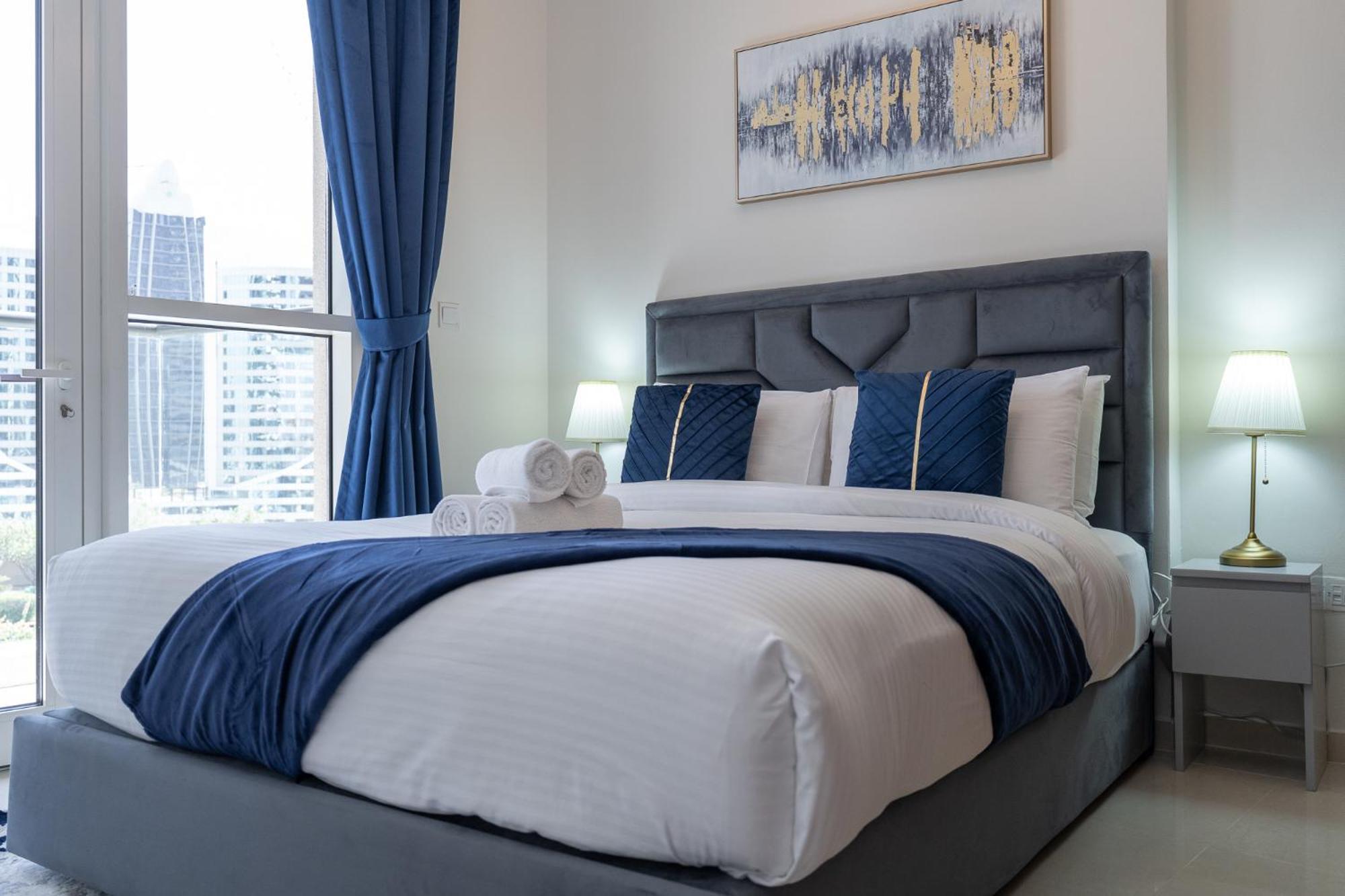 Dunya Tower Luxury And 2 Min Walk To Dubai Mall And Burj Khalifa In Heart Of Downtown Zewnętrze zdjęcie