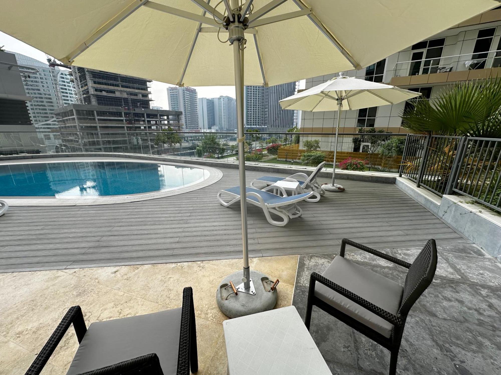 Dunya Tower Luxury And 2 Min Walk To Dubai Mall And Burj Khalifa In Heart Of Downtown Zewnętrze zdjęcie