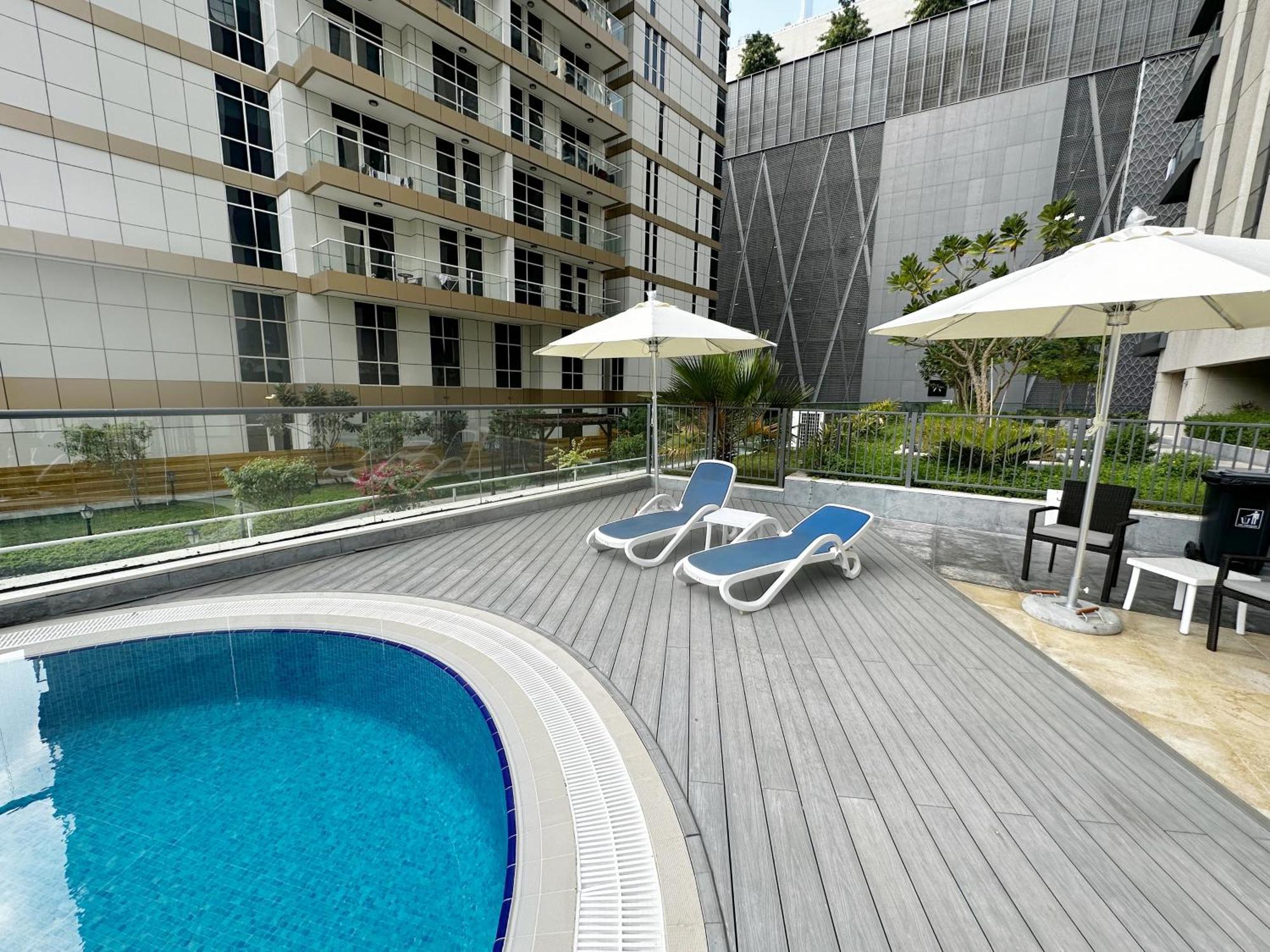 Dunya Tower Luxury And 2 Min Walk To Dubai Mall And Burj Khalifa In Heart Of Downtown Zewnętrze zdjęcie